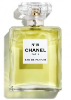 Chanel No 19 Eau de Parfum 